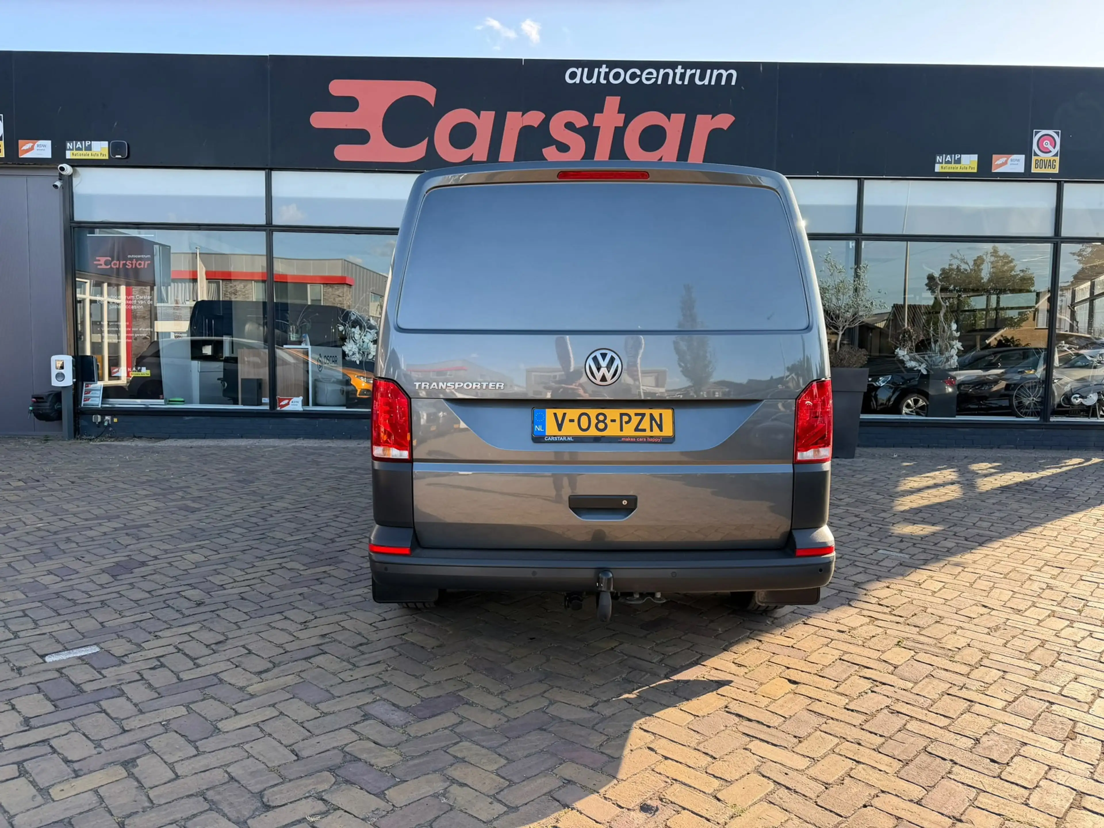 Volkswagen Transporter 2.0 TDI L2H1 28 Highline|PDC|CRUISE|CARPLAY — photo 10