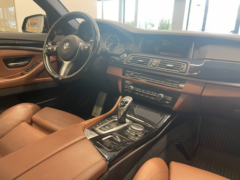 BMW 530 d xDrive M Sport Paket*LED/Leder /Panorama* — photo 14