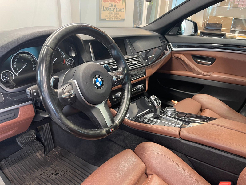 BMW 530 d xDrive M Sport Paket*LED/Leder /Panorama* — photo 10
