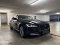 Jaguar XF 20d Prestige Aut. Schwarz - thumbnail 2