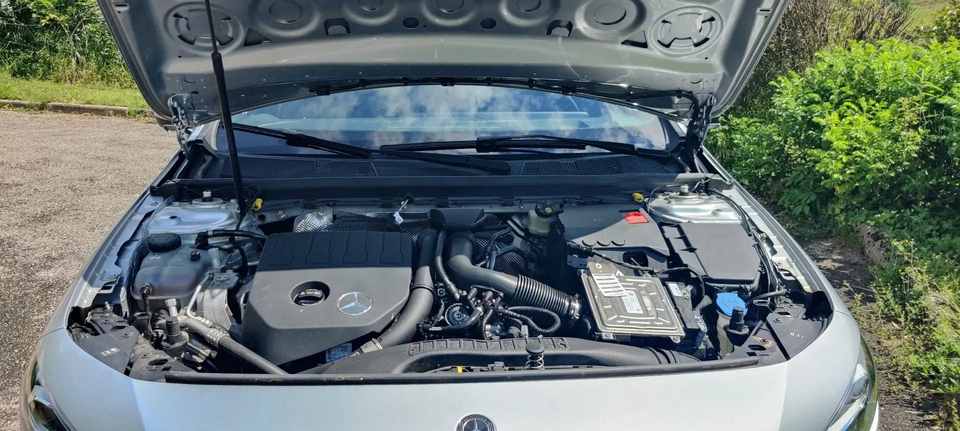 Mercedes-Benz A 200 Classe+A+200+7G-DCT+AMG+Line Argent - 2