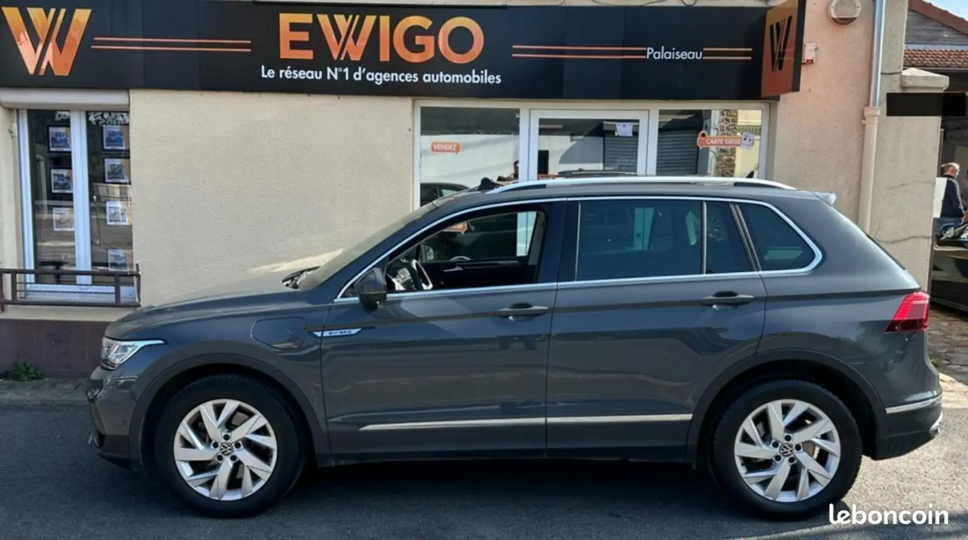 Volkswagen Tiguan 1.4 TSI 245Ch 150 HYBRID ELEGANCE EXCLUSIVE DSG6 Grijs - 2