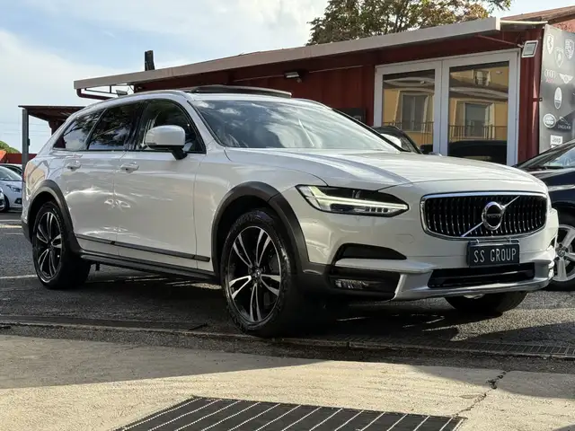 Volvo V90 Cross Country 2.0 d5 Pro awd ( 10 MILA EURO DI FATTURA )