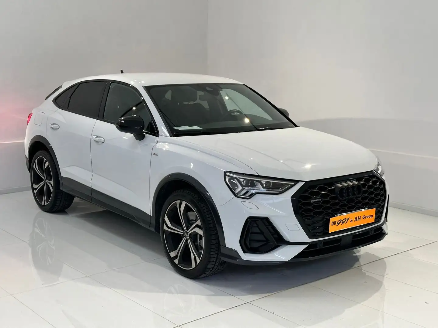 Audi Q3 Q3 Sportback 452.0tfsi S line quattro245cvs-tronic Bianco - 1