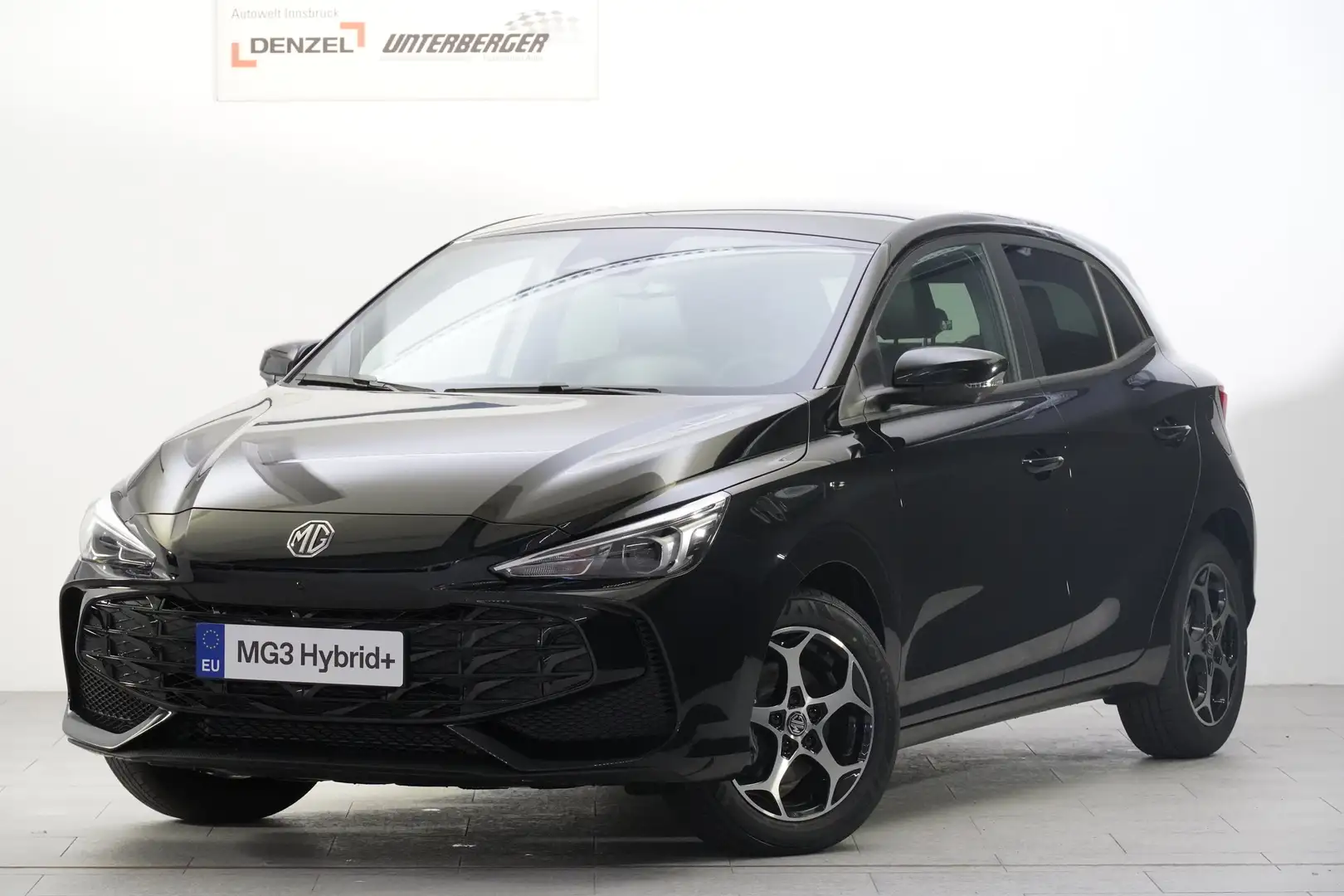 MG MG3 1.5 HEV Luxury MY25.5 Schwarz - 2