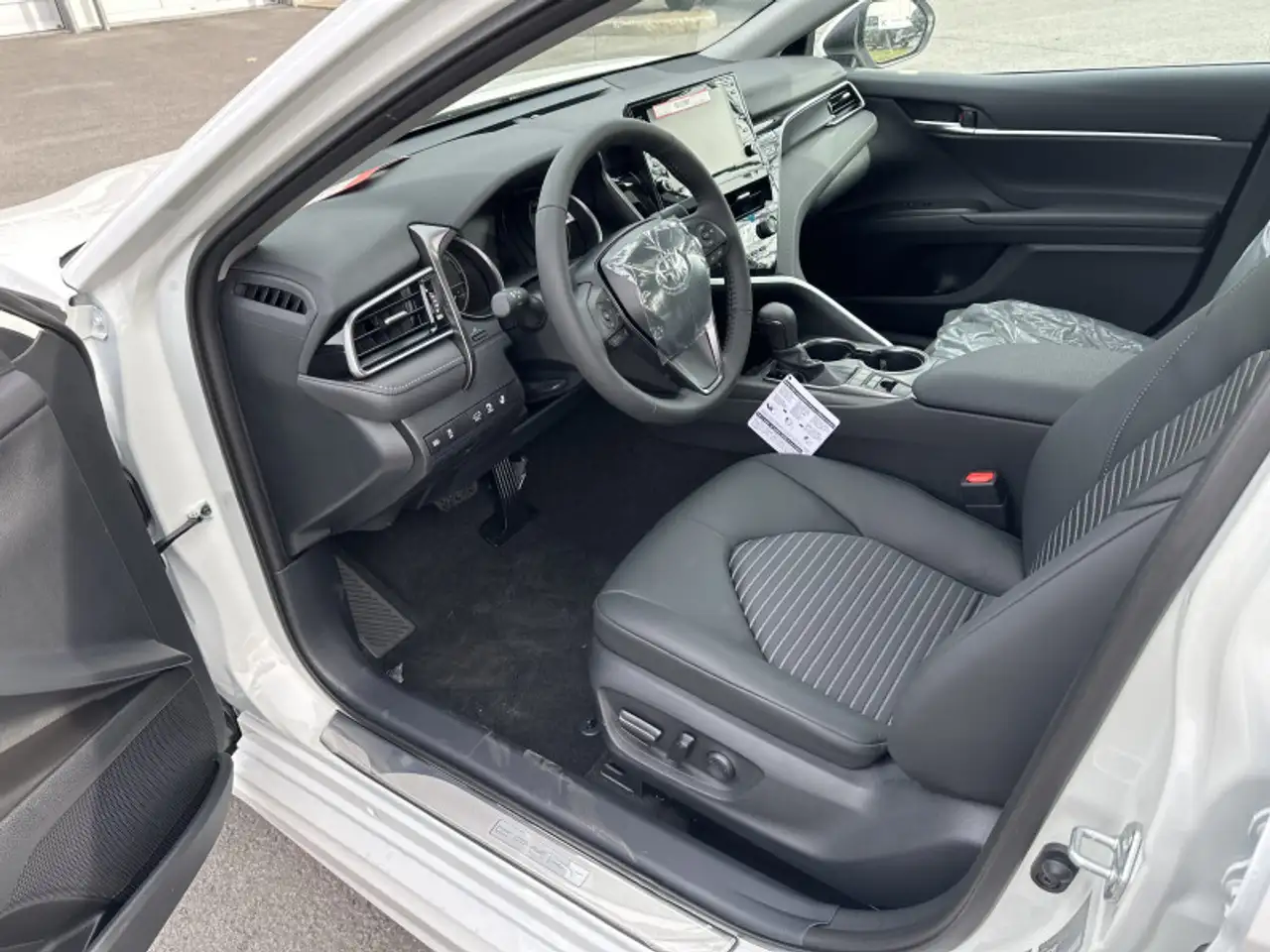 Toyota Camry снимка Toyota Camry