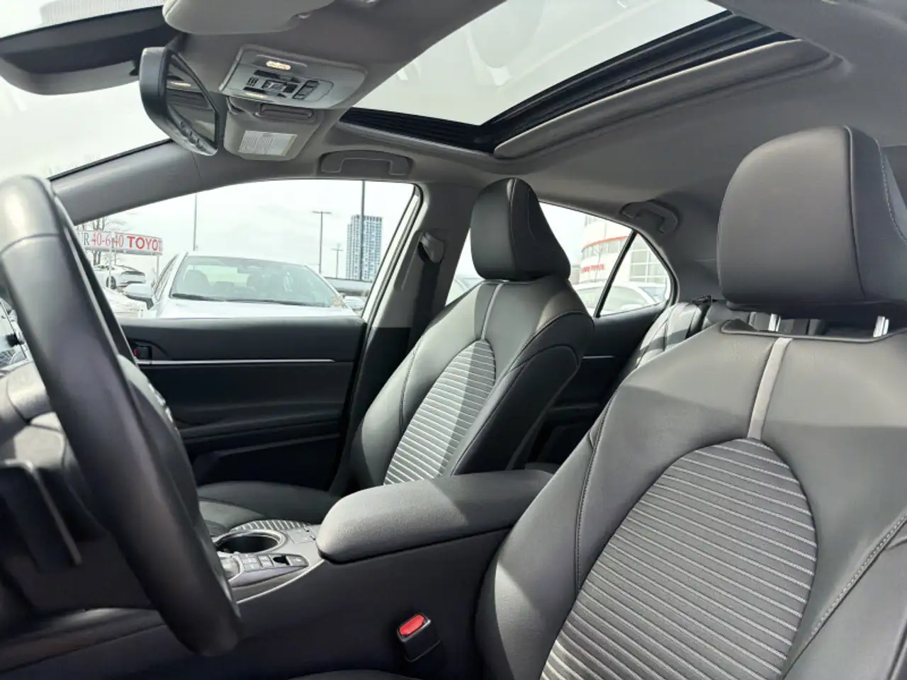 Toyota Camry снимка Toyota Camry