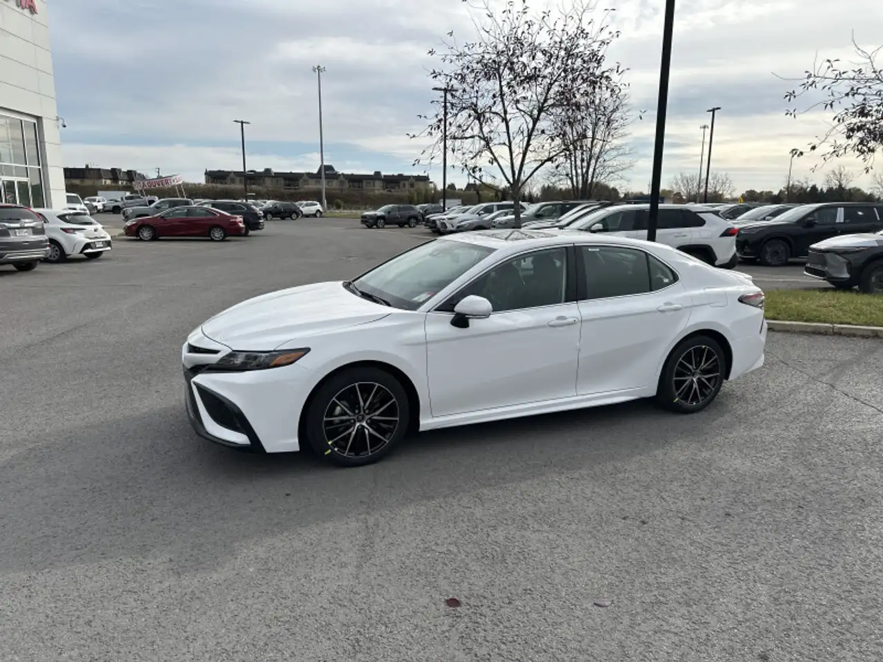 Toyota Camry снимка Toyota Camry