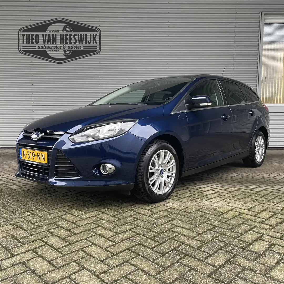Ford Focus Wagon 1.6 TI-VCT Titanium Blauw - 1
