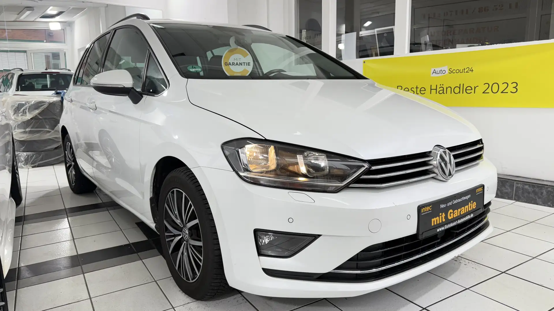 Volkswagen Golf Sportsvan Allstar BMT/Start-Stopp 2.HD NAVI PDC Scheckheft Weiß - 2