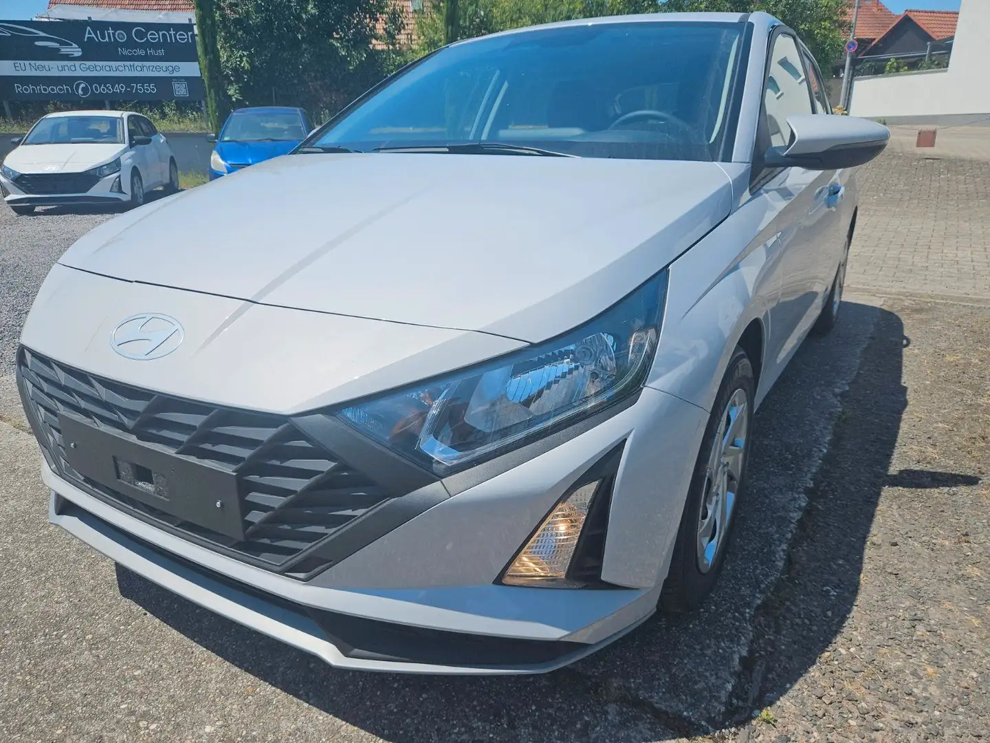 Hyundai i20 Kamera+PDC hi, SHZ vorne, Klima, SOFORT! Grau - 2