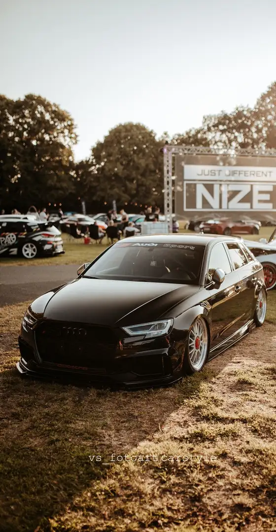 Audi RS3 Sportback S tronic Luftfahrwerk Audi EXCLUSIV - 1