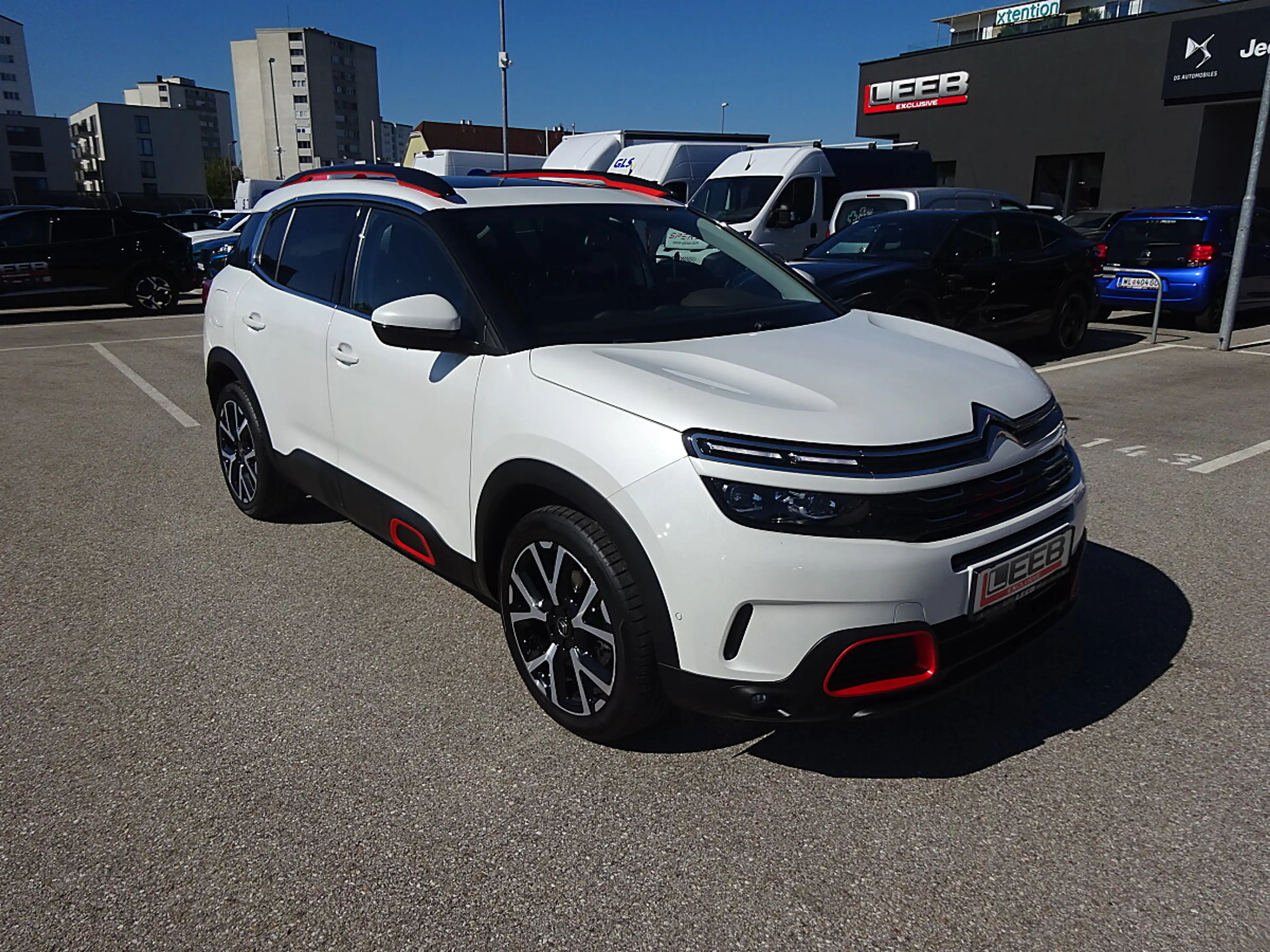 Citroen C5 Aircross PureTech 180 S&S Shine EAT8 Aut. — photo 3