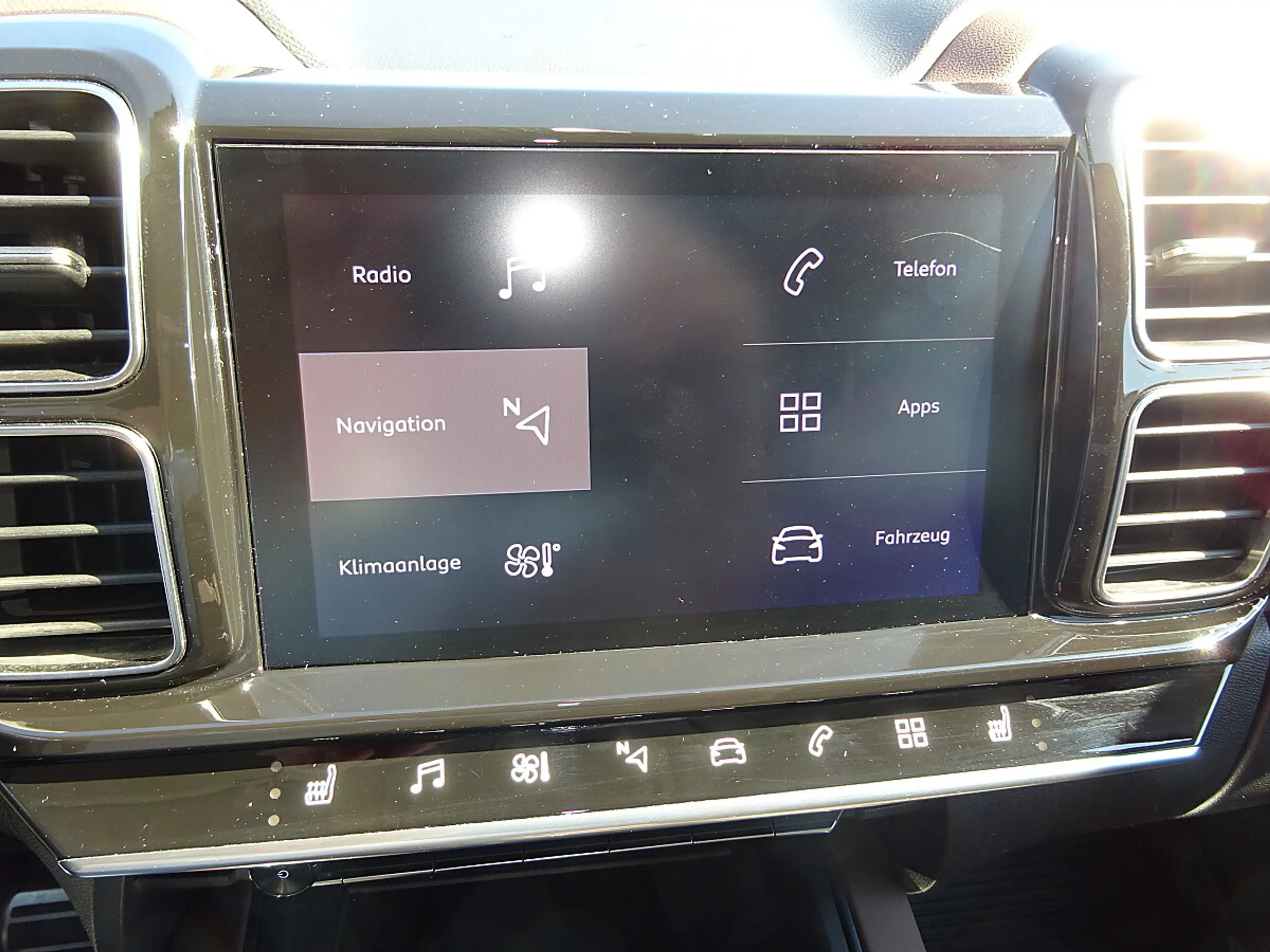 Citroen C5 Aircross PureTech 180 S&S Shine EAT8 Aut. — photo 13