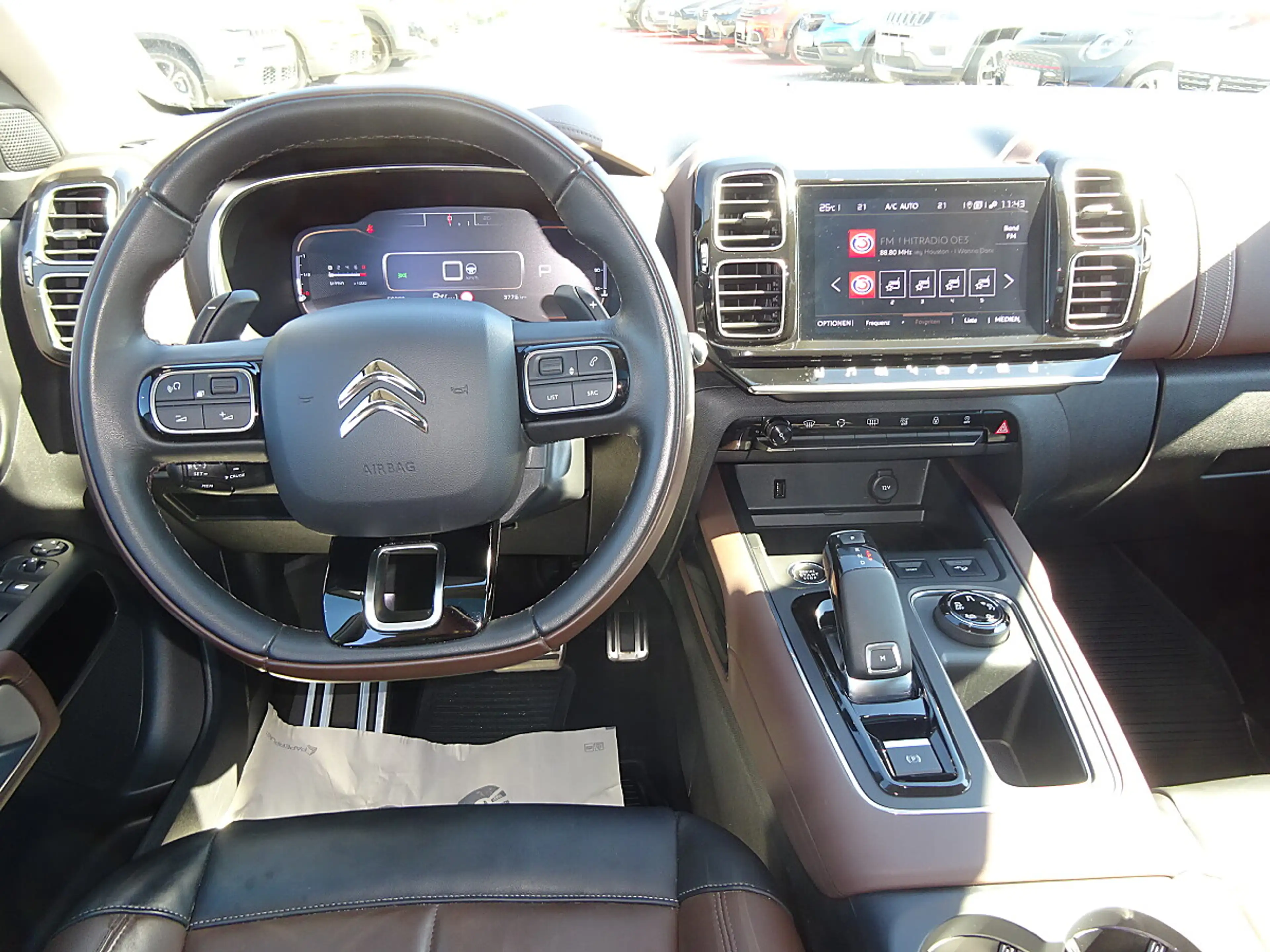 Citroen C5 Aircross PureTech 180 S&S Shine EAT8 Aut. — photo 9