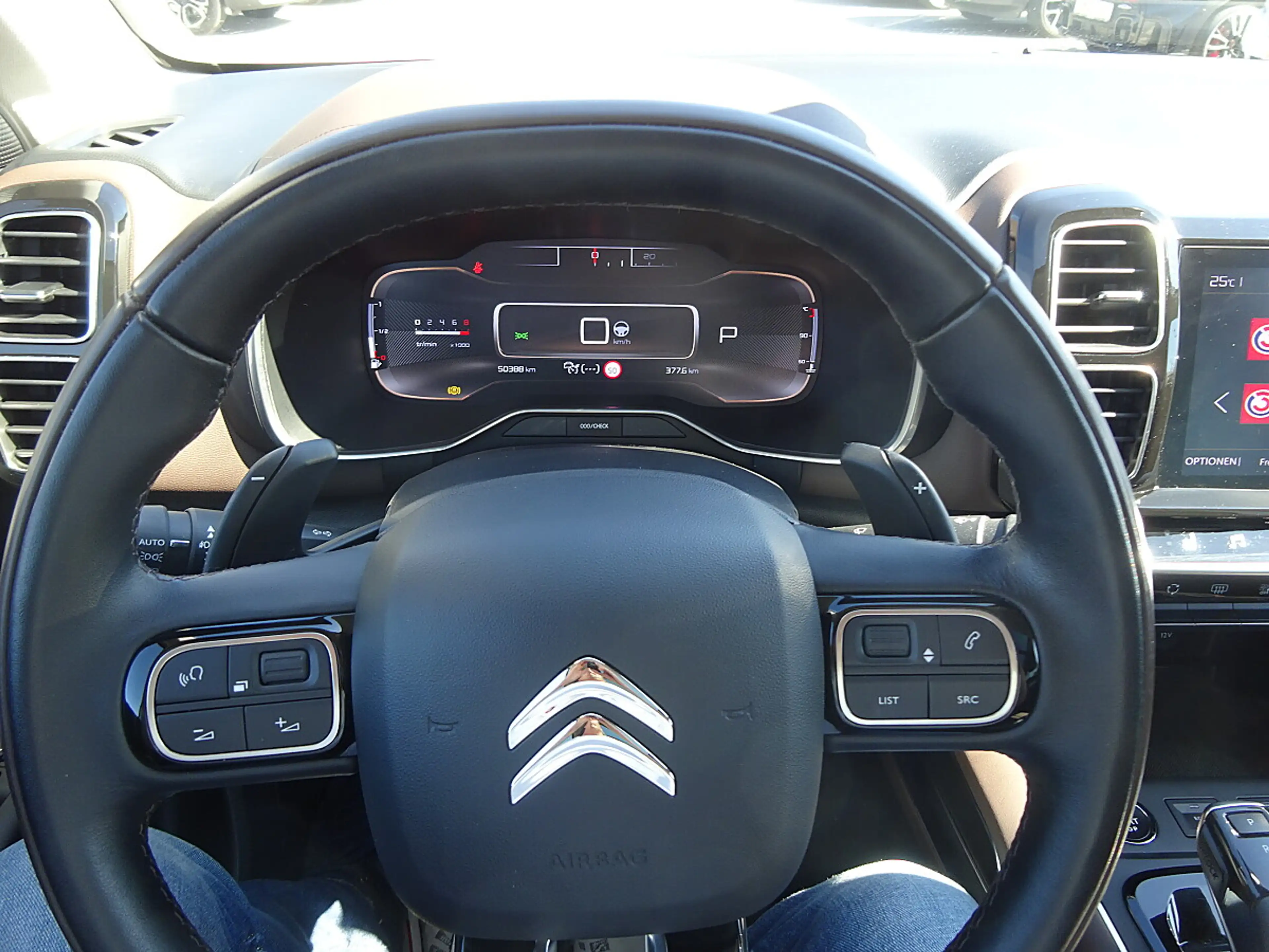 Citroen C5 Aircross PureTech 180 S&S Shine EAT8 Aut. — photo 10