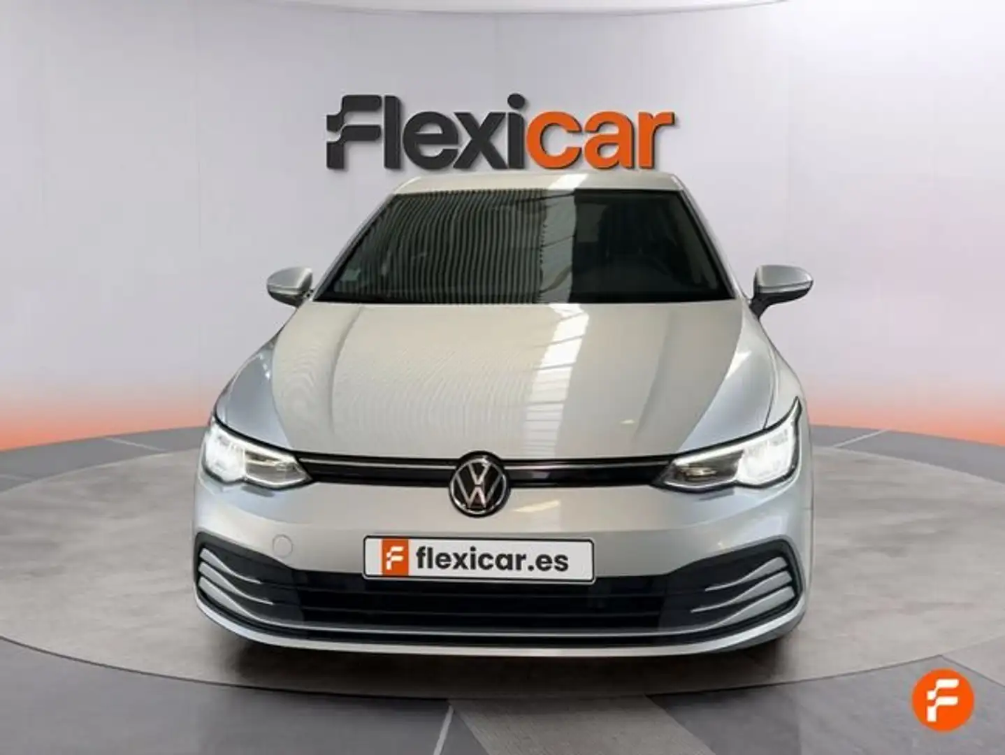 Volkswagen Golf 2.0TDI Life DSG 85kW Gris - 2