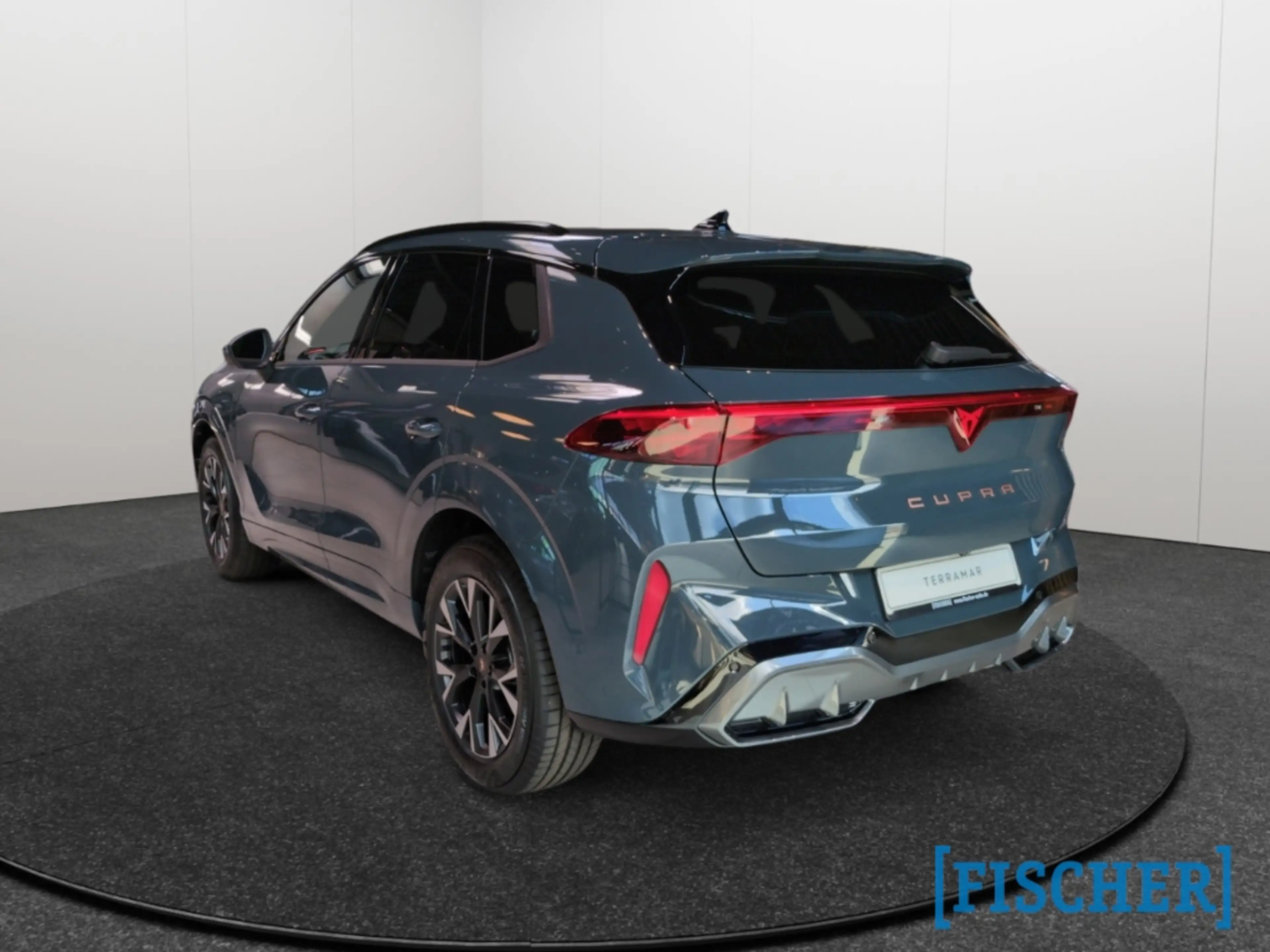 CUPRA Terramar 1.5 e-Hybrid 150 kW HUD AHK-klappbar Navi Digitale — photo 4