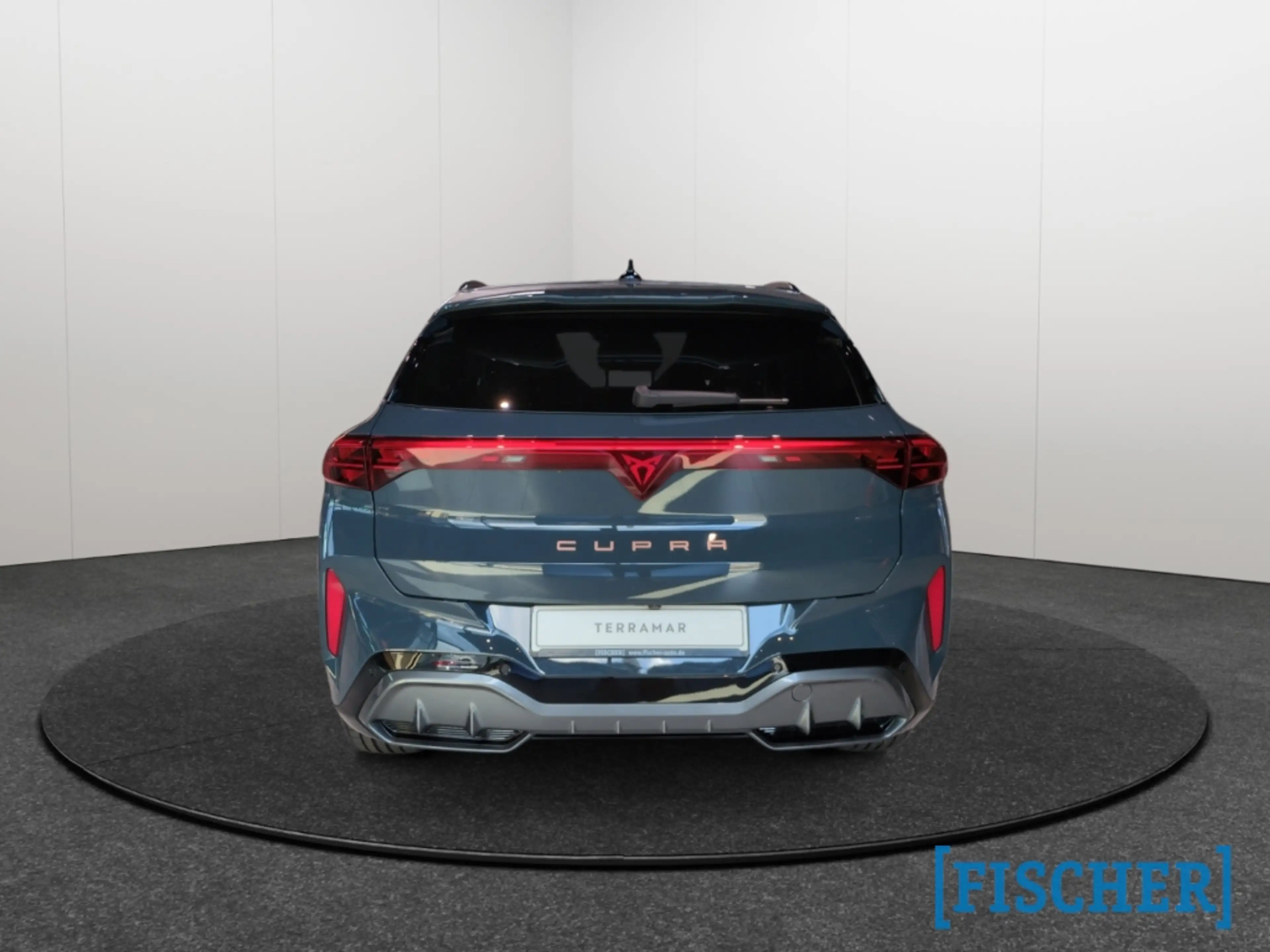 CUPRA Terramar 1.5 e-Hybrid 150 kW HUD AHK-klappbar Navi Digitale — photo 6