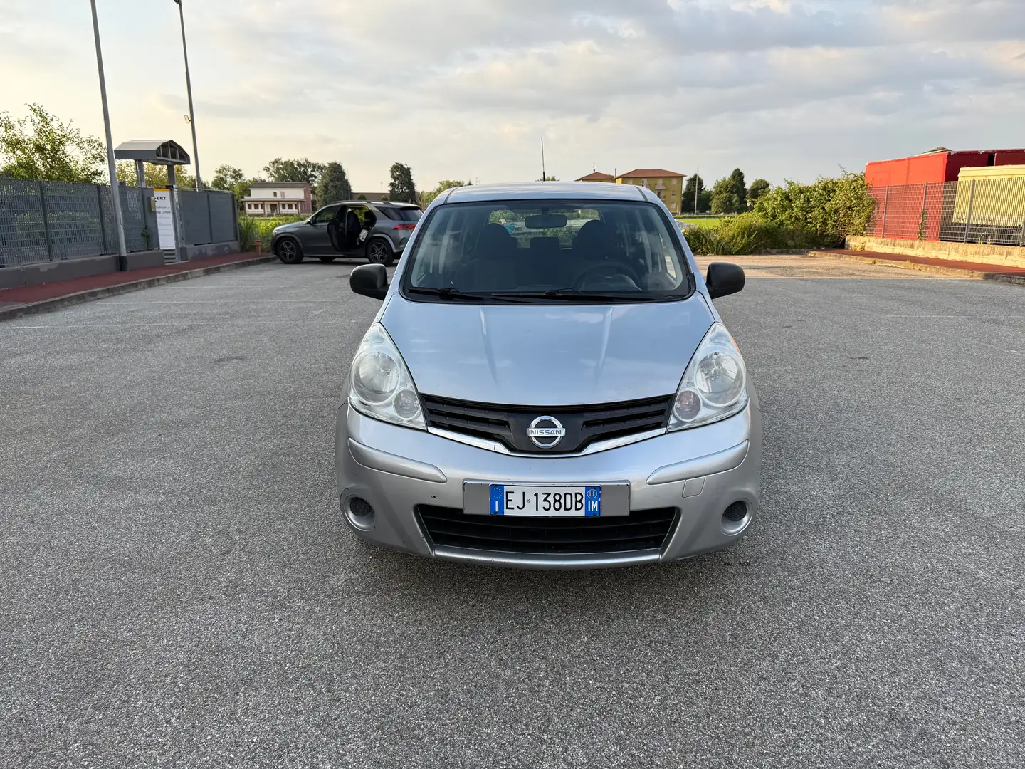 Nissan Note Note I 2011 1.4 16v Visia Argento - 1