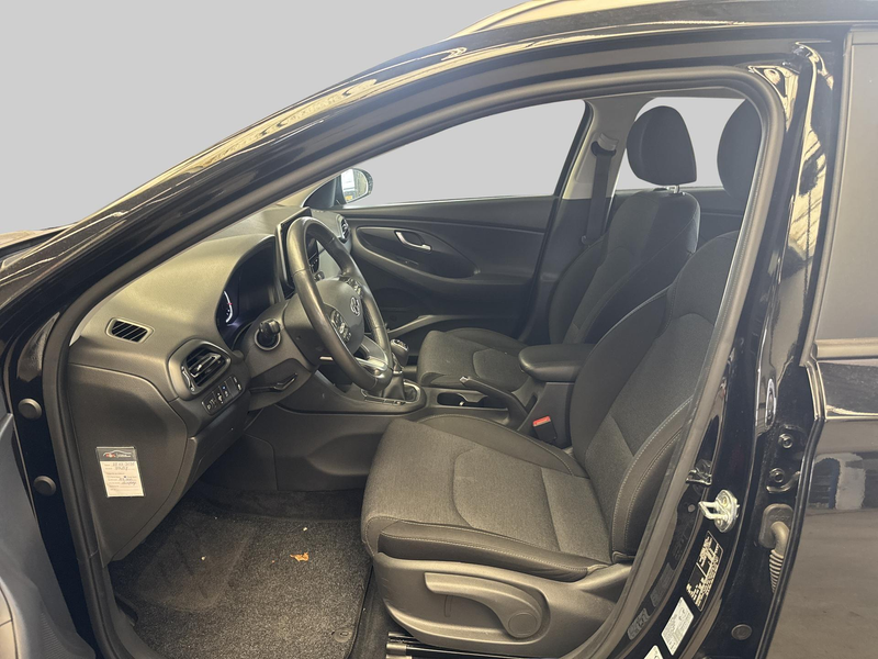 Hyundai i30 Wagon 1.0 T-GDi MHEV Comfort Smart — photo 12
