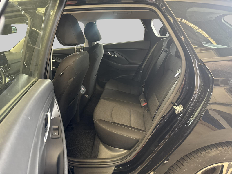 Hyundai i30 Wagon 1.0 T-GDi MHEV Comfort Smart — photo 6