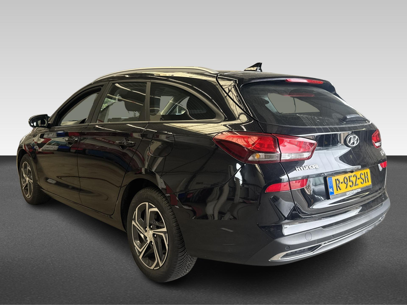 Hyundai i30 Wagon 1.0 T-GDi MHEV Comfort Smart — photo 3