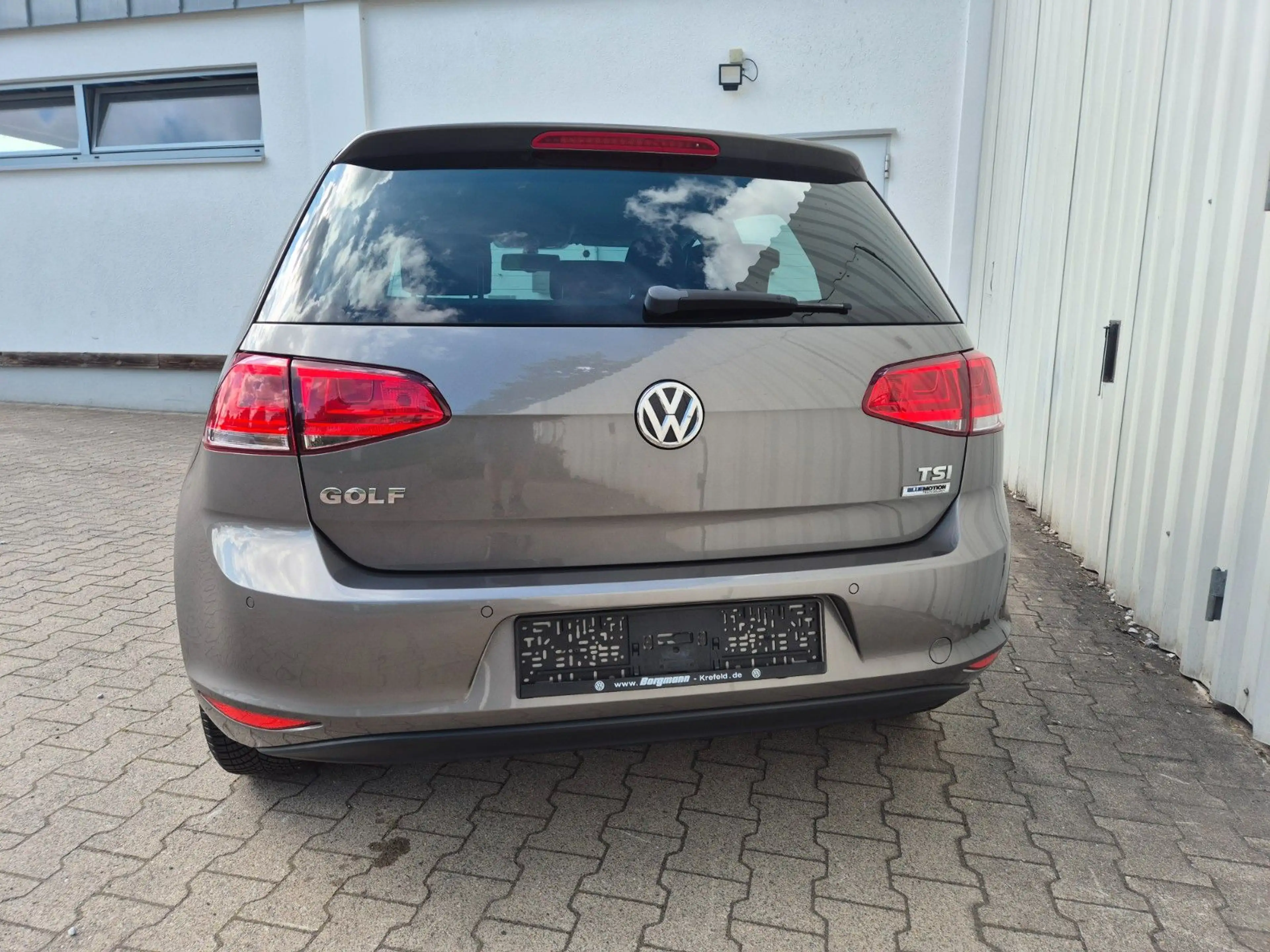 Volkswagen Golf VII Lim. - 1.HD - PARKPILOT - 60000 KM- PDC — photo 4