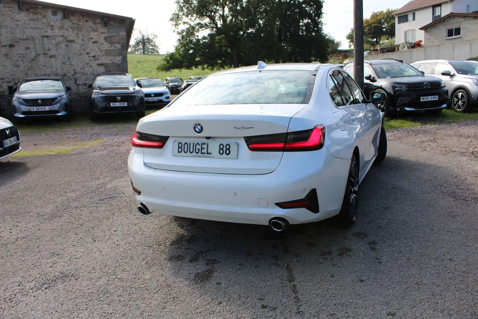 BMW 320 (G20) 320 DA LOUNGE 190 CV \X-DRIVE\ GPS 3D CAMÉRA JA 18 FULL LED I-COKPIT BOITE AUTO Blanc - 2
