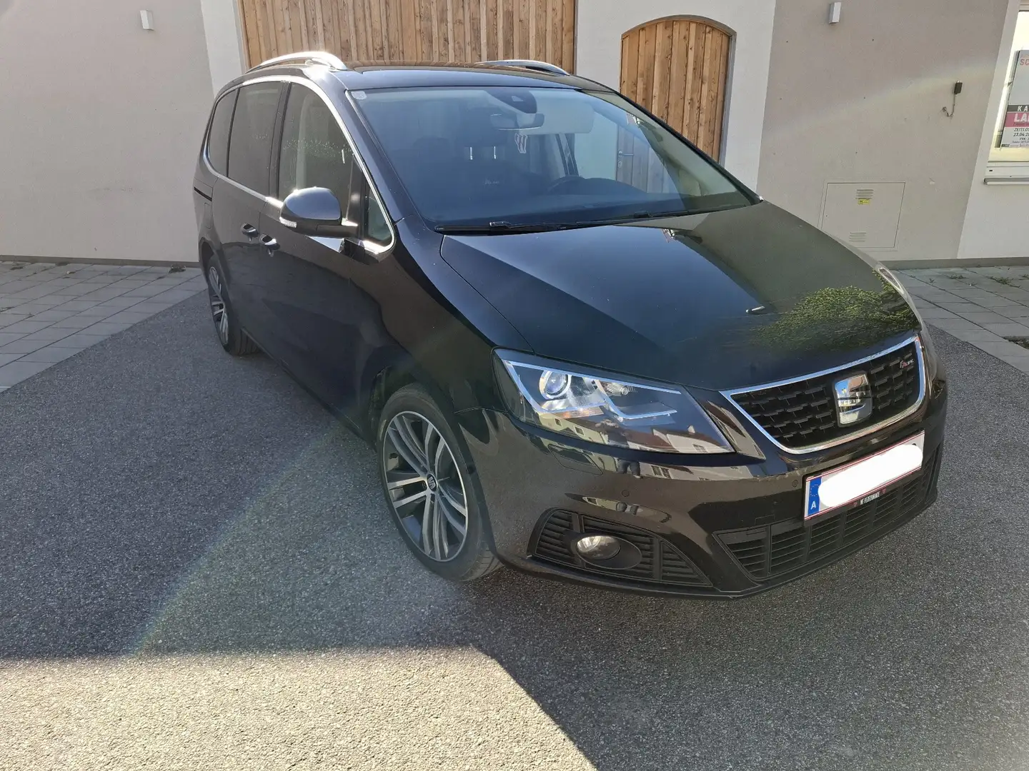 SEAT Alhambra FR 2,0 TDI DSG - 1