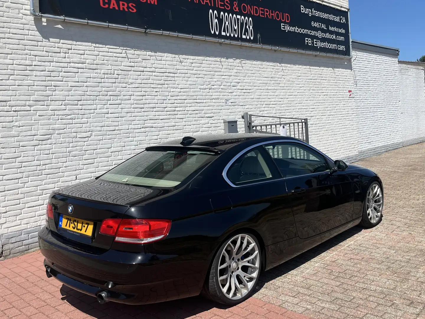 BMW 330 335i Zwart - 2