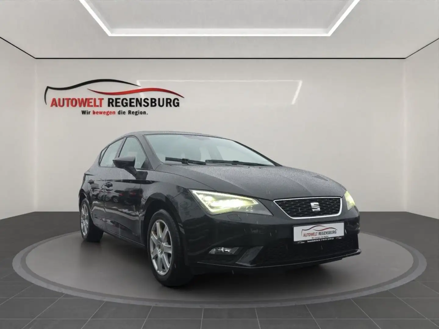 SEAT Leon Style 1.4 TSI LED SHZ PDC BC ALU Klima Nero - 1