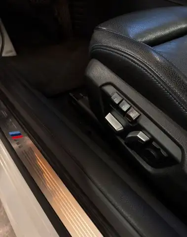 BMW 2 Series view 13