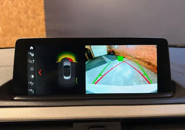 BMW 2 Series view 11