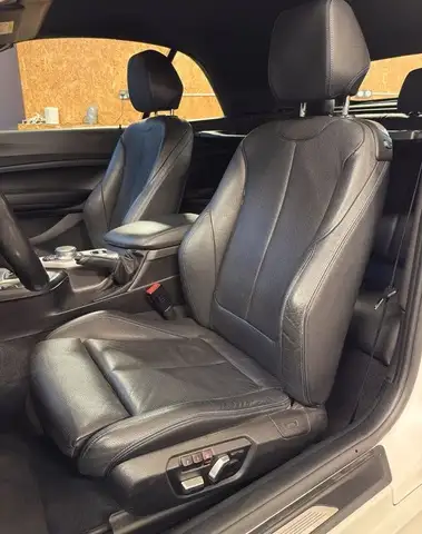 BMW 2 Series view 4