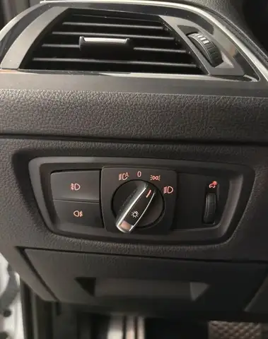 BMW 2 Series view 10