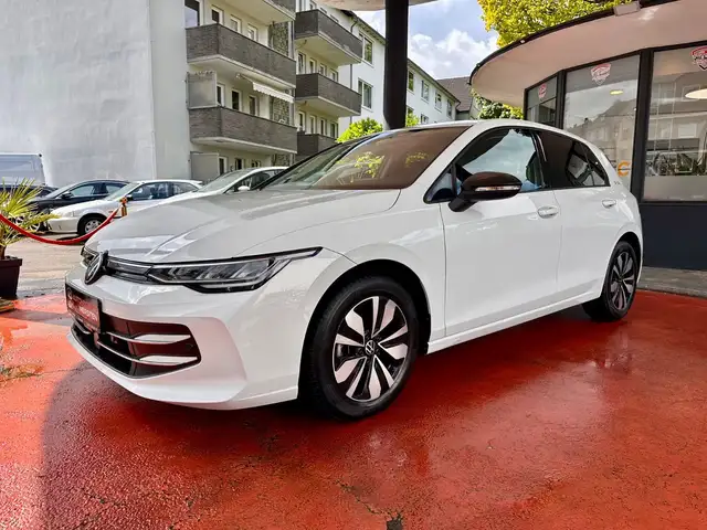Volkswagen Golf view 9