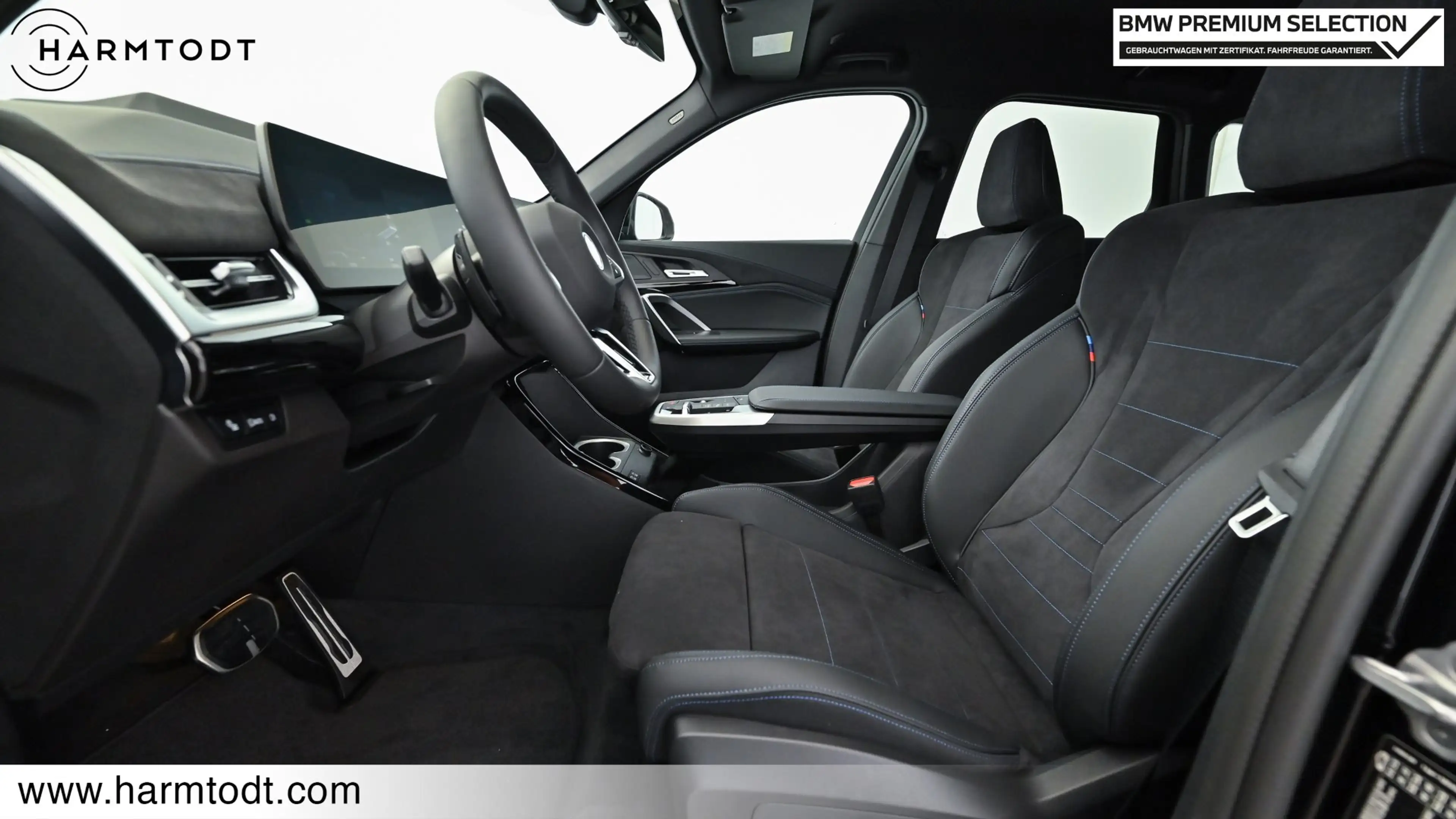BMW iX1 eDrive20 *M-Sport / AHK / 3,99% Fixzins* — photo 13