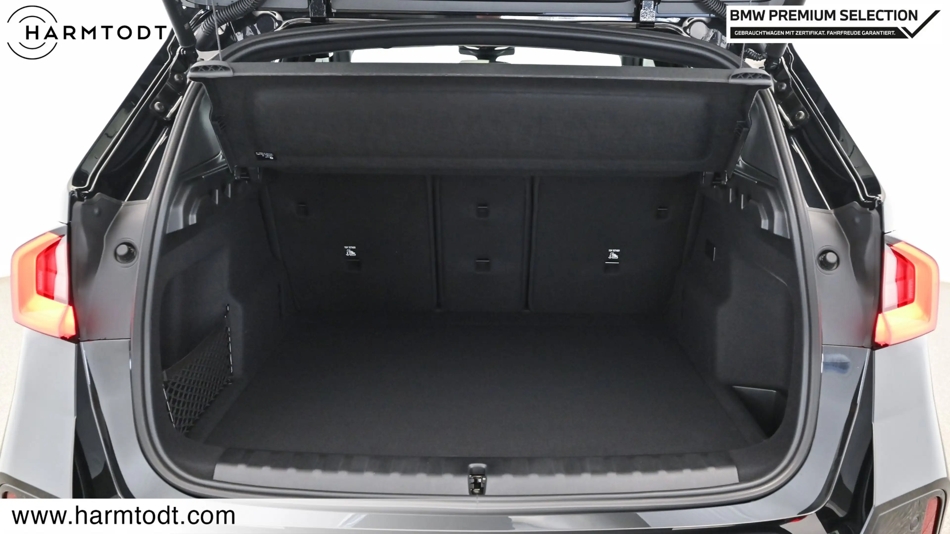 BMW iX1 eDrive20 *M-Sport / AHK / 3,99% Fixzins* — photo 15