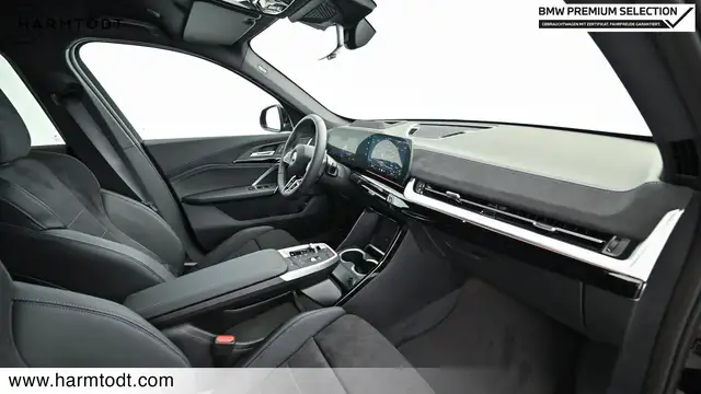 BMW Ix1 view 8