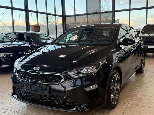 Imagine Kia Ceed / cee'd Sprit / Automatik