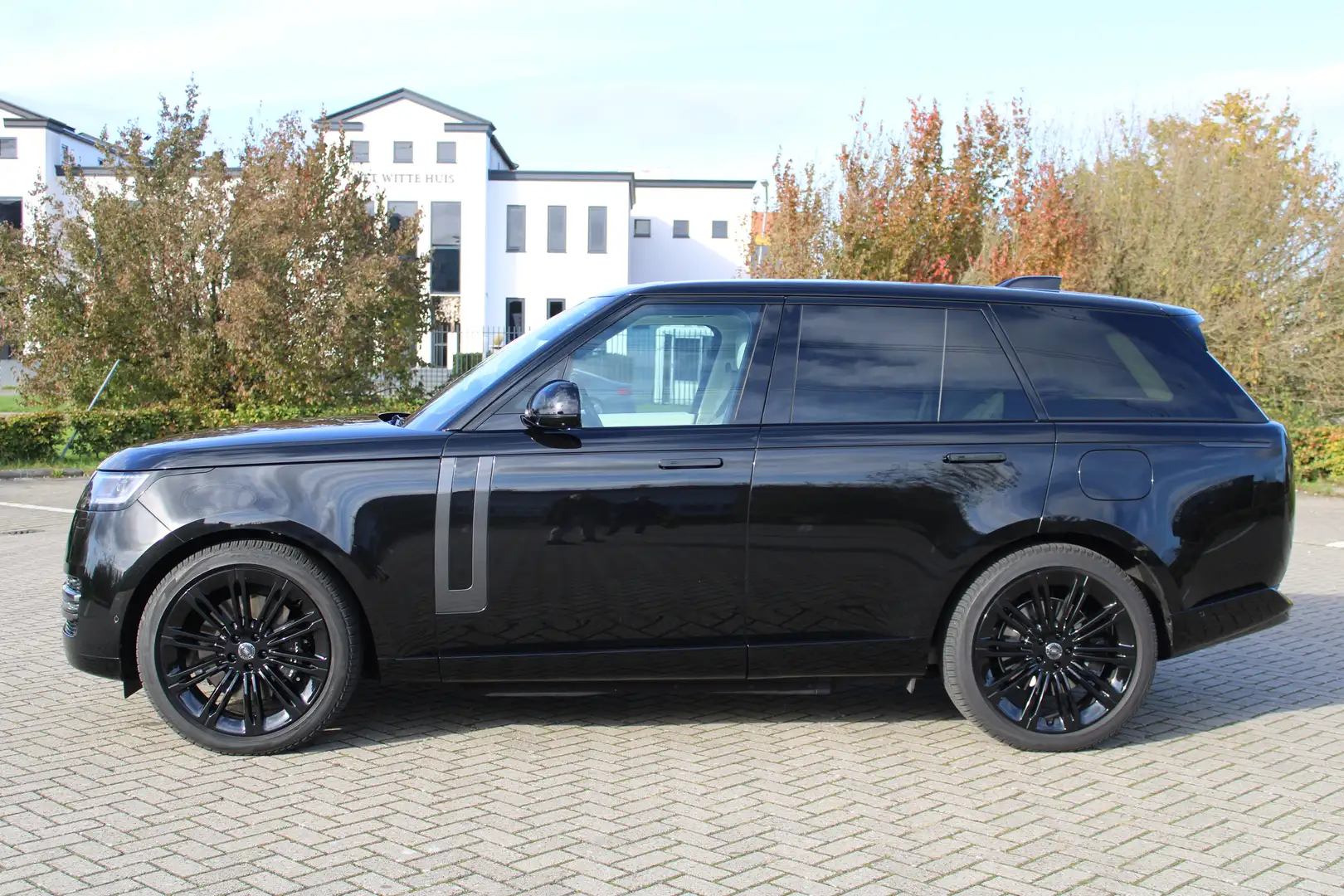 Land Rover Range Rover P460e SE Pano*Meridian*Shadow Pack*23 inch*BTW! Zwart - 2