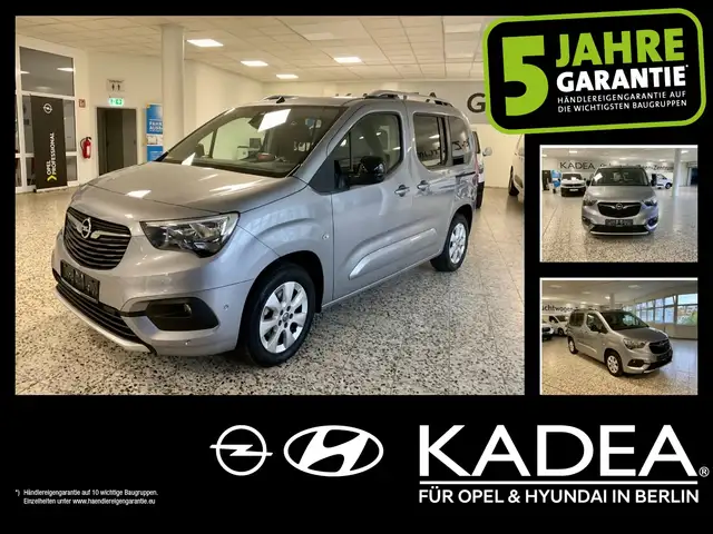 Opel Combo Life - Ultimate Navi+Pano+SD+SHZ+2xKlima
