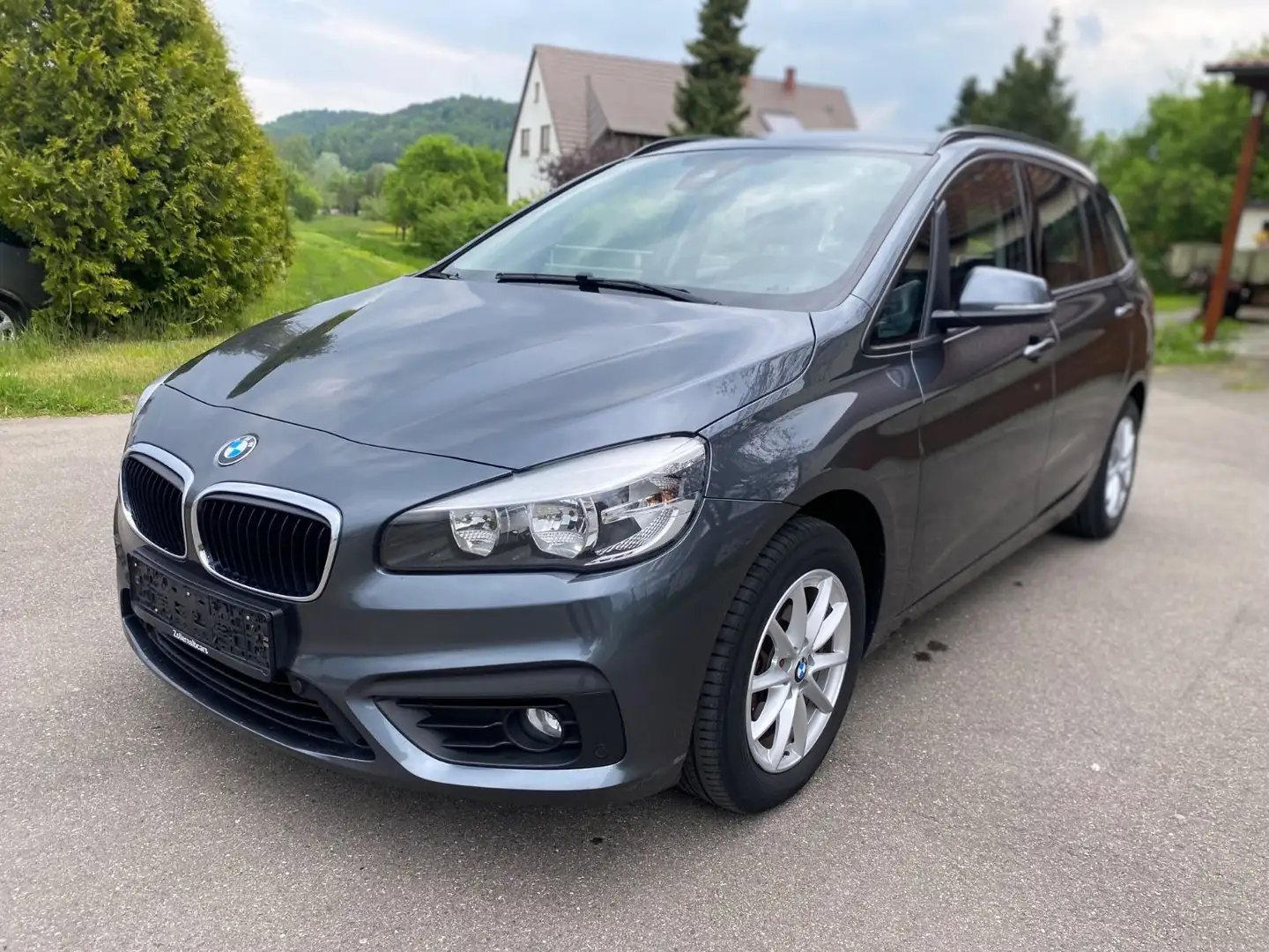BMW 216 d Gran Tourer Advantage*Leder*Navi*TÜV NEU* Gris - 2
