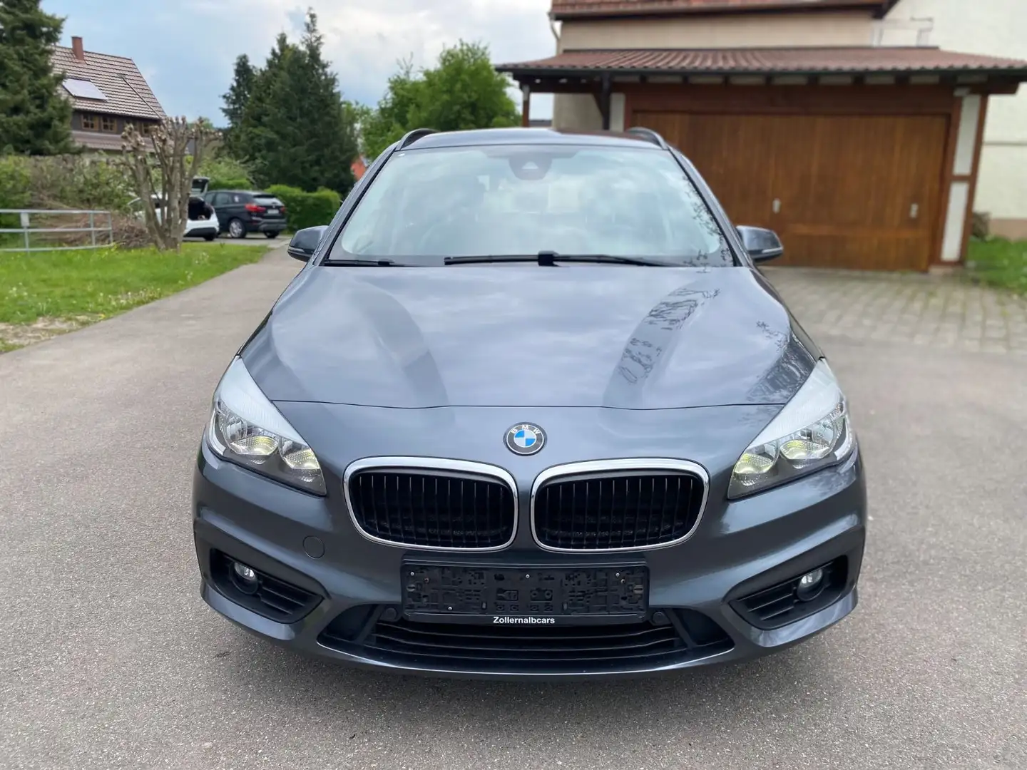 BMW 216 d Gran Tourer Advantage*Leder*Navi*TÜV NEU* Gris - 1