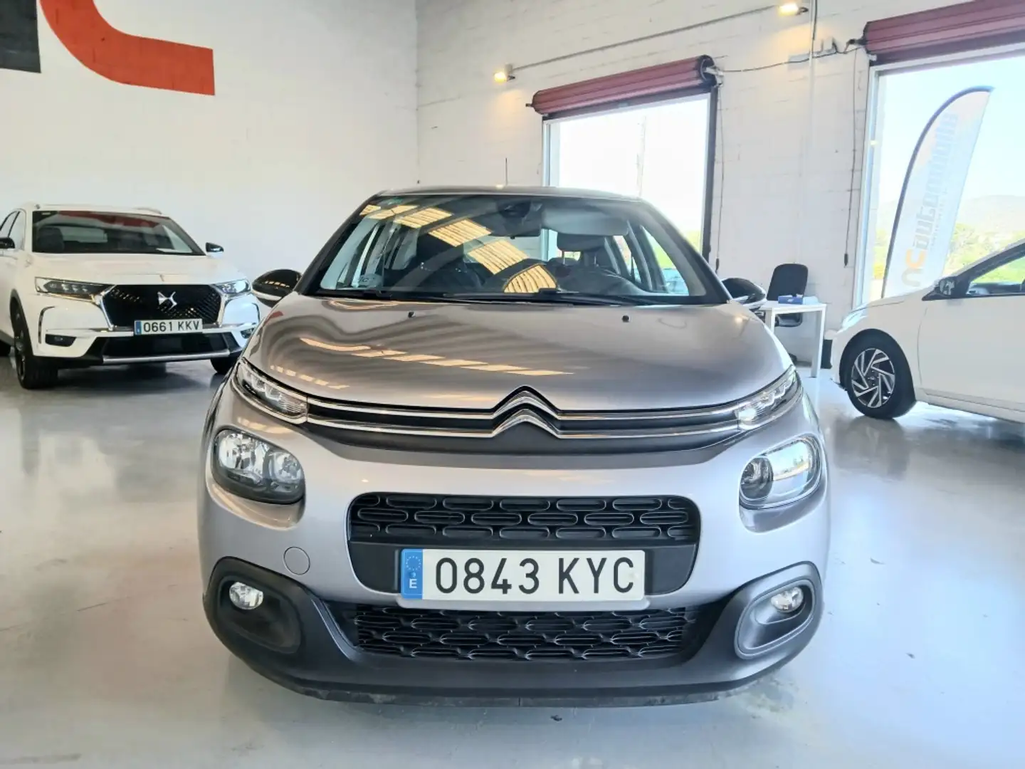 Citroen C3 Aircross BlueHDi S&S Feel 100 Grijs - 2