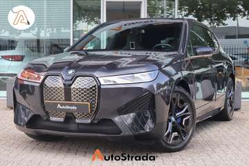 (i20) xDrive40 M-Sport 326pk 99% SoH I Stoelverkoe