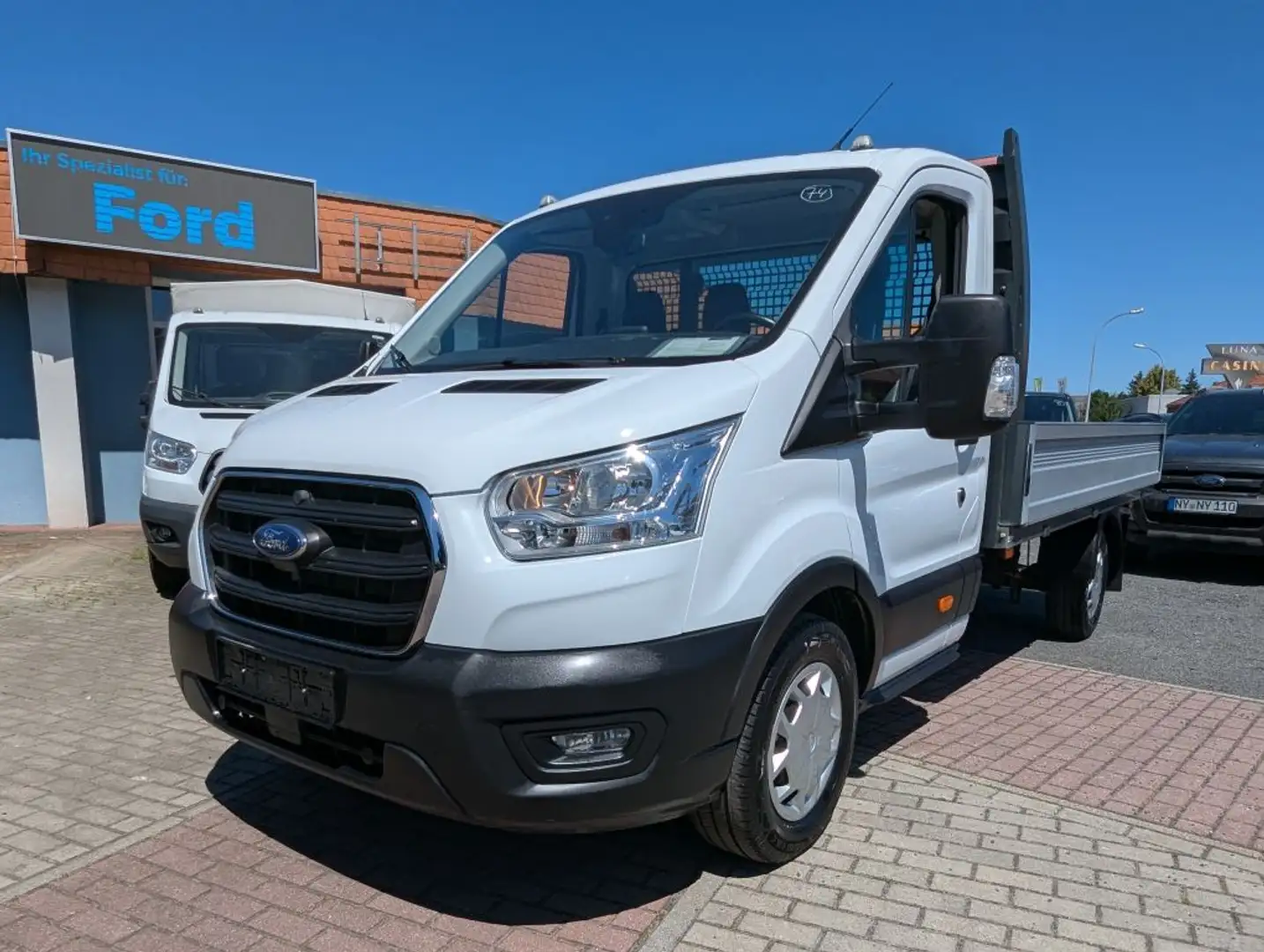Ford 350 L3 VA Trend Einzelkabine FWD KLIMA CARPLAY Blanc - 1