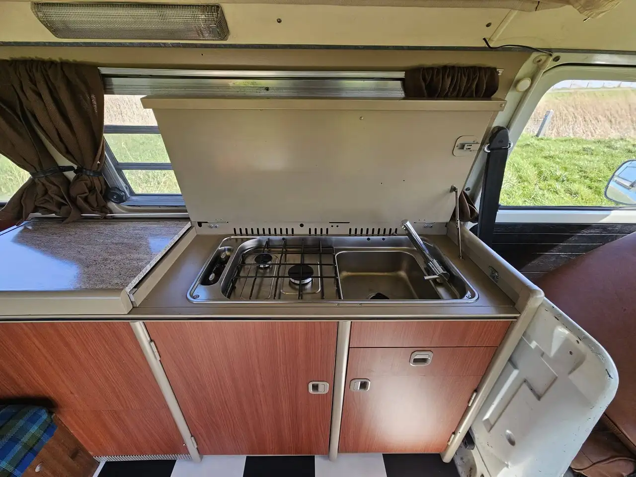 Volkswagen T2 Westfalia Camper, foto 7