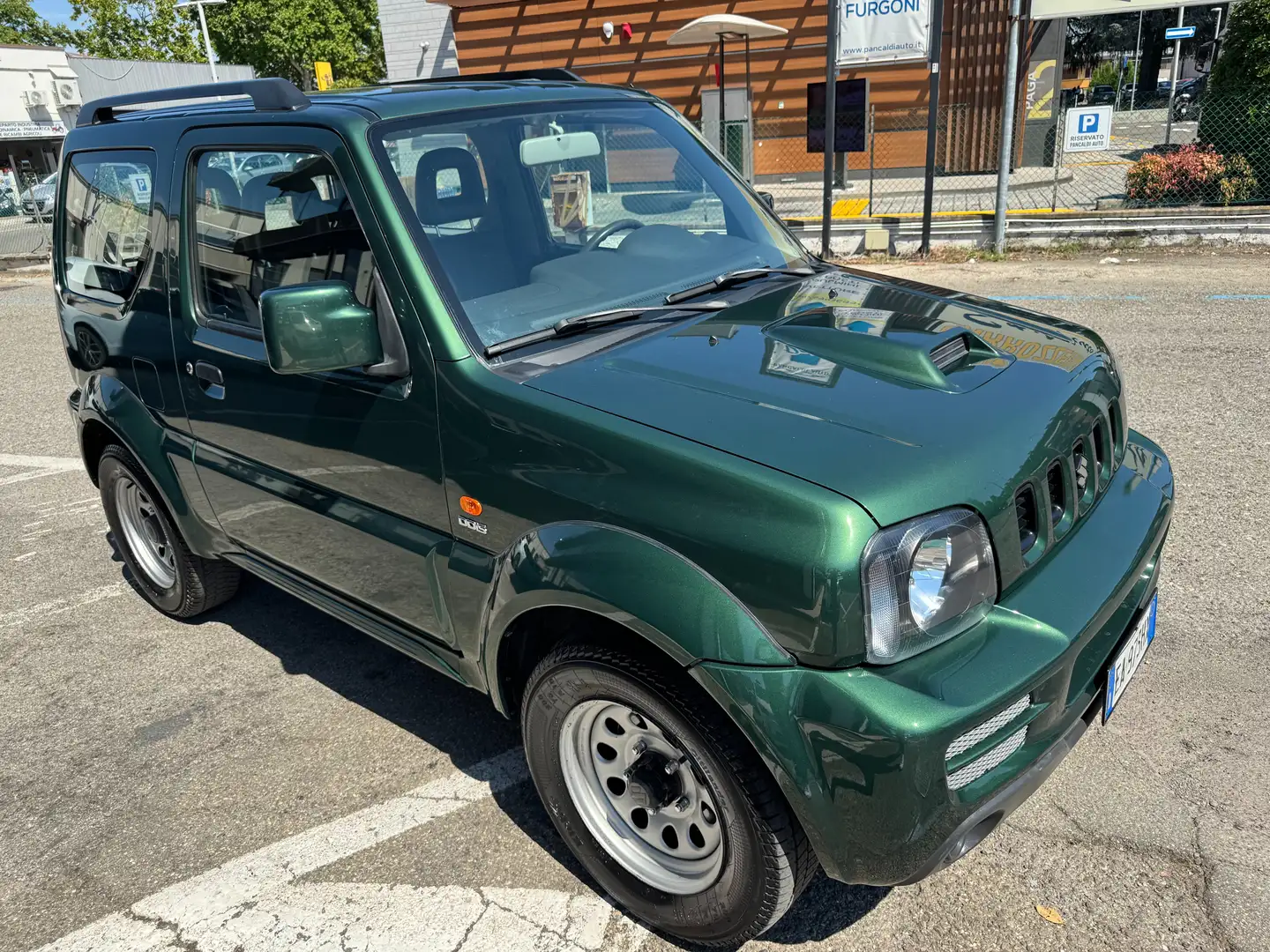 Suzuki Jimny 1.5 ddis JLX 4wd,CLIMA,RADIO CD,TELECOMAN Verde - 2